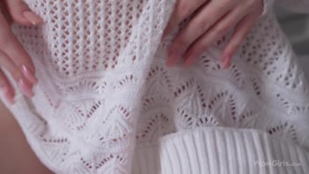 Amanda Dee's Steamy Solo Delight: Real Masturbation