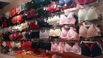 LustedCouplezzzz's Tight Teen (18+) Delight in Public