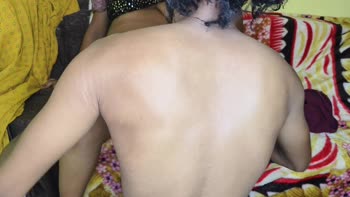 Srilanka_Newcouple's Sri Lankan Steamy Affair with Cumshot Finale