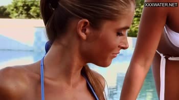 Blonde Bombshells Seduce by the l in Scorching 60FPS Lesbian Action