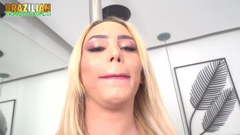 Mannuela's Sizzling Solo: Brazilian Blonde Teases Big Tits and Ass