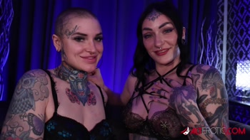 Michelle Masque - Michelle & Titi's Hot Make-Out Session - Fishnets, Big Ass, Cum!