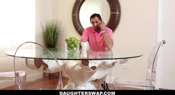 Dad's Gamer Crush: Sadie Pop & Sadie Jane Swap Daughters