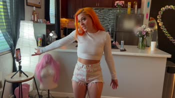 CastingCurvy's Cheating GF: Sister Bares All for Fame