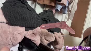 EmmiHill's Teen (18+) Doggy Squirting Delight