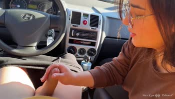 MarLyn Chenel's Quick Car Blowjob Surprise
