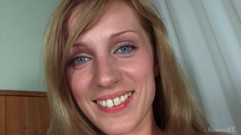 Stunning Blonde Teen (18+) Unveils Her Natural Beauty