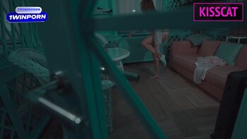 Kis' Tattooed Step Mom Shares Hotel Bed for Sizzling Sex