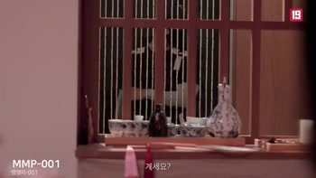 Xia Qing Zi: Korean Cutie's Reverse Gangbang Orgasmic Adventure