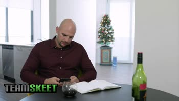 Petite Christmas Cutie Skylar Vox Squeezed By J-mac's Big Dick