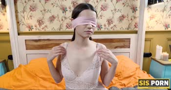 Stepbrother's Surprise: Petite Sis Licked and Fucked
