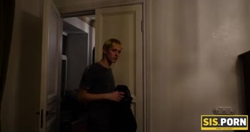 Stepbrother's Surprise: Petite Sis Licked and Fucked