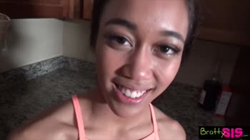 Aria Skye Teaches Cheating Boyfriend Lesson: Alex Adams Blowjob