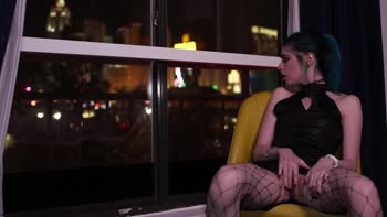 Elunaxc's Public Pleasure: Fingered to Bliss in Fishnets