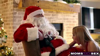 Christmas Cheer: Silvia Saige & Nikole Nash Double Team Santa's Erection