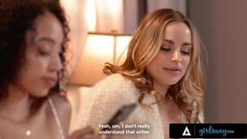 Alexis Tae Sizzles with Ebony Bestie in Steamy PAWG Lesbian Delights
