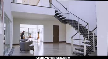 Step-Sex Showdown: Brooklyn Chase & Friends Feast on Thanksgiving