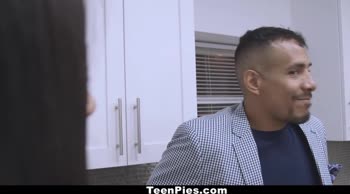 Alexis Deen's Realtor Dream: Creampied in the Kitchen