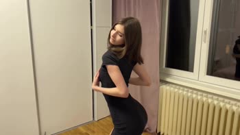 Cutie Kim's First Date Fling: POV Blowjob & Cumshot for Cash