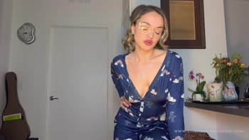 realcobracummander - Step Sis Joi's Don't Cum Challenge: Edging Lessons from Blonde Pigtails