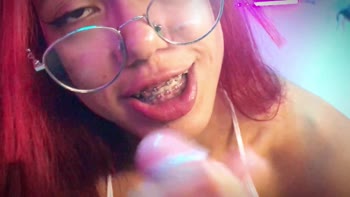 Jessica_Rogger_R - Jessica's Sweet Sis Seduction: Close-Up Cumshot POV