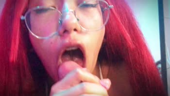 Jessica_Rogger_R - Jessica's Sweet Sis Seduction: Close-Up Cumshot POV