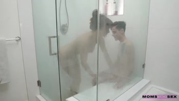 Mommy and Stepson Do Yoga Together - S12:e4