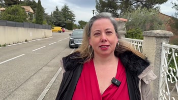 Jeny, 4s Old, Saleswoman In Rouen!