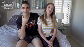 Tall Luke Pumps Up Short Shae's College Cutie Curves