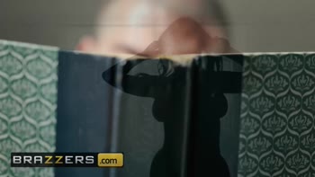 Kitty's Phat Shower Surprise: Anal Delight with Brazzers
