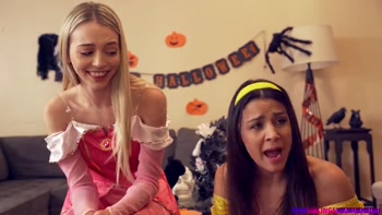 Step Brothers Trick and Treat - S15:e1