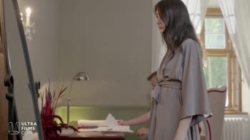 Anna Jolie's Sizzling Measurements Turn into a Steamy Session