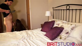 Teen (18+) British Cutie's Jaw-Dropping Blowjob & Raw Rendezvous!