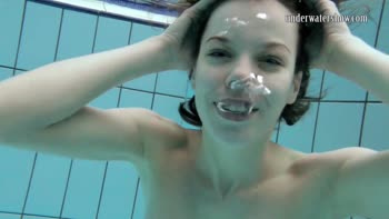 Russian Teen (18+) Gazel's Underwater Solo Seduction