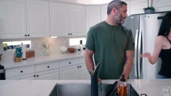 Violet Voss, Passion Ignites in the Kitchen - Big Tits & Blowjobs