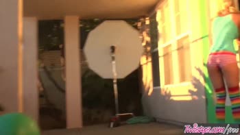 Heather Vandeven's Roller Skating Strip Tease