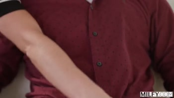 MILFY Gold Digger Maid Vivianne Seduces Young Entrepreneur