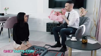 PLEASE PLEASE fuck me like a sex toy