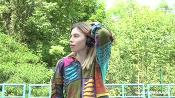 Milena Devi's Park Pleasure: Fingering to the Beat