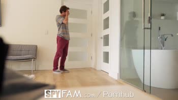 SPYFAM DEEP creampie by big dick step bro