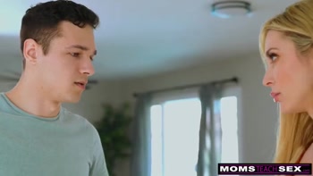 No Looking At Stepmommy - S19:E4