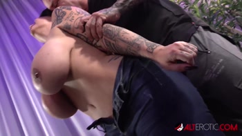 Derrick Pierce Tames Tattooed Temptress Samantha's Big Tits