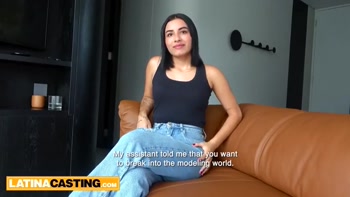 Sexy Latina Teen (18+) POV: Unbridled Passion in Spanish