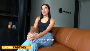 Sexy Latina Teen (18+) POV: Unbridled Passion in Spanish