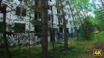 HUNT4K. This is how sexy girls earn money nowadays