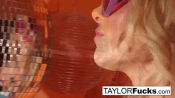 Taylor Vixen & Aaliyah Love Savor Sultry Lesbian Fingering