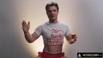 Robby Apples' Masterclass in Male Orgasms: Hands-On Instruction