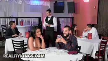 Rose Monroe Duncan Saint - Tip The Waiter Again - Reality