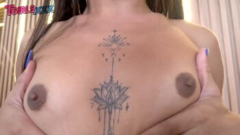 Sophia's Sultry Solo Debut: Big Ass Brazilian TGirl Masturbation