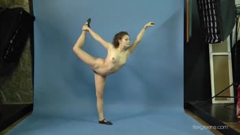 Mila's Tight Body in Perfect Acrobatic Form